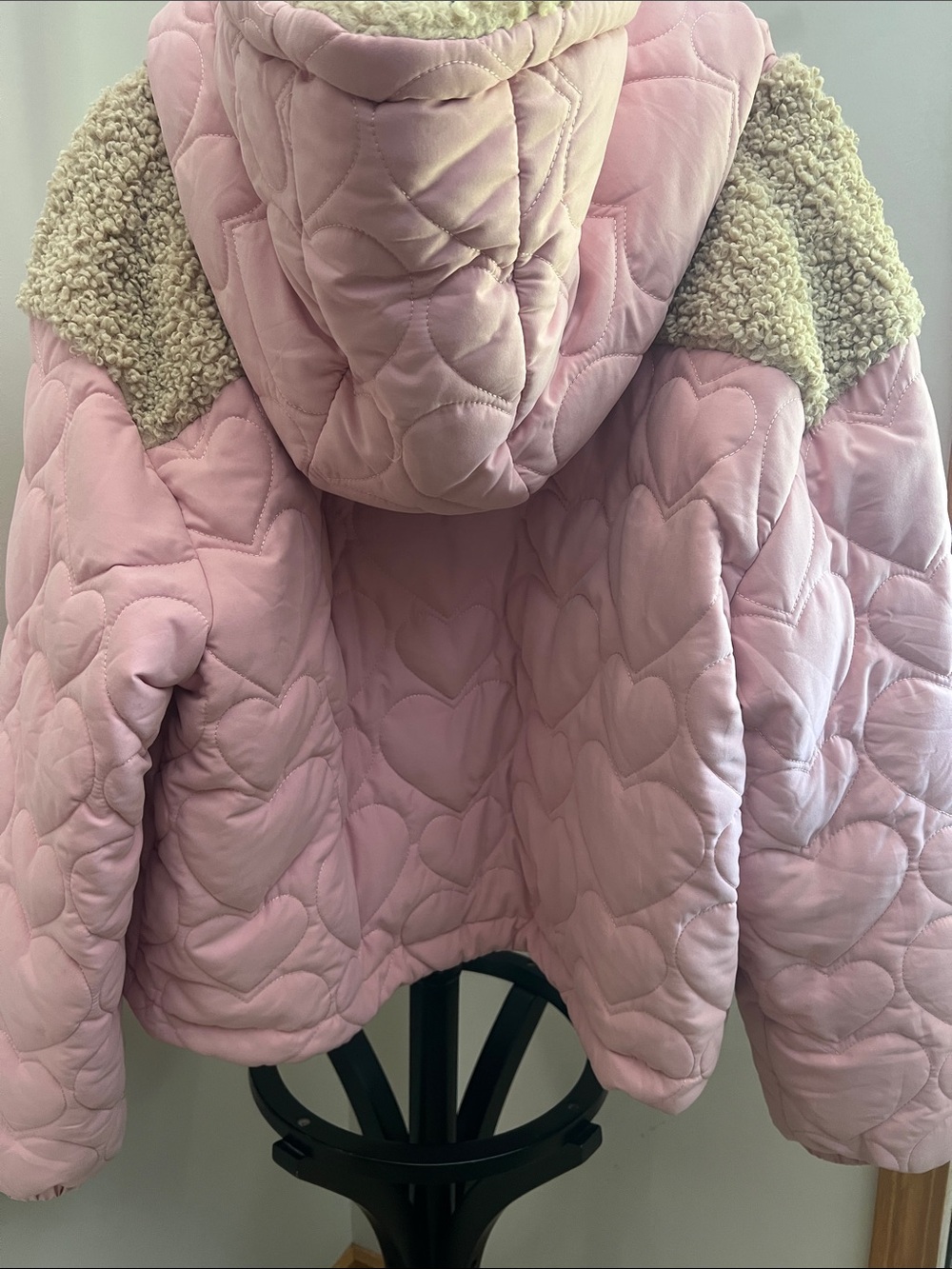 Women’s Pink Quilted Sherpa-Lined Hooded Jacket - Picture 2 of 4